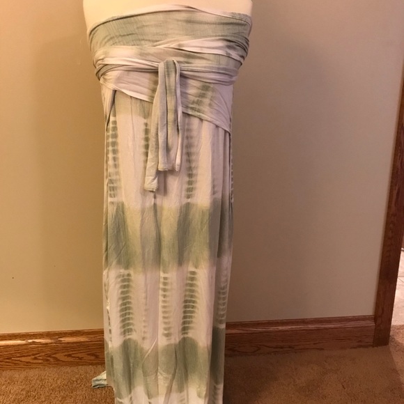 Bohemian Green & White Convertible Maxi Dress - Picture 2 of 4